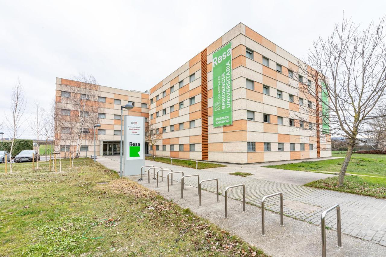 Residencia Universitaria Resa Los Abedules Pamplona Exteriér fotografie