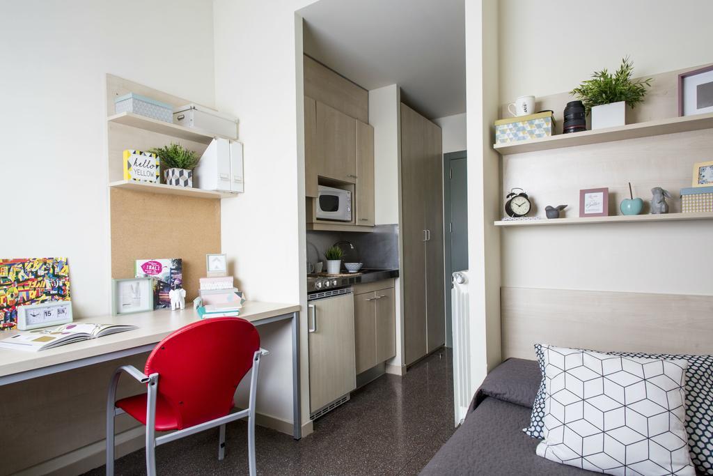 Residencia Universitaria Resa Los Abedules Pamplona Exteriér fotografie